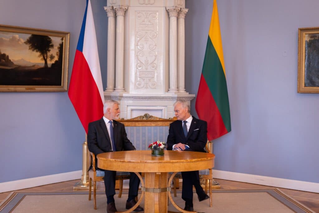 President Pavel Discusses Defence Spending With Lithuanian President In Vilnius