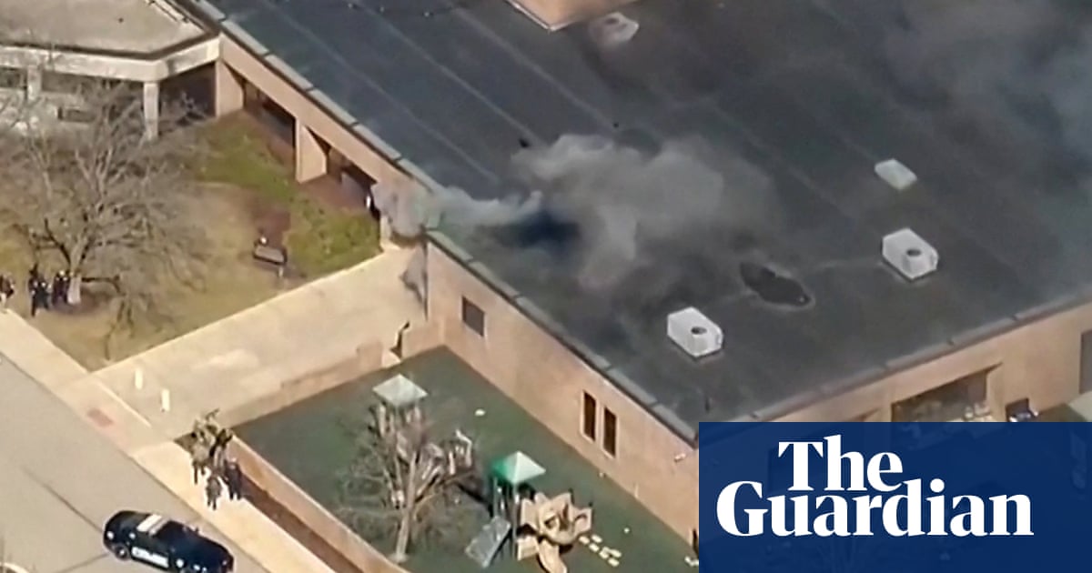 Suspect dead after ramming vehicle into Michigan synagogue, officials say